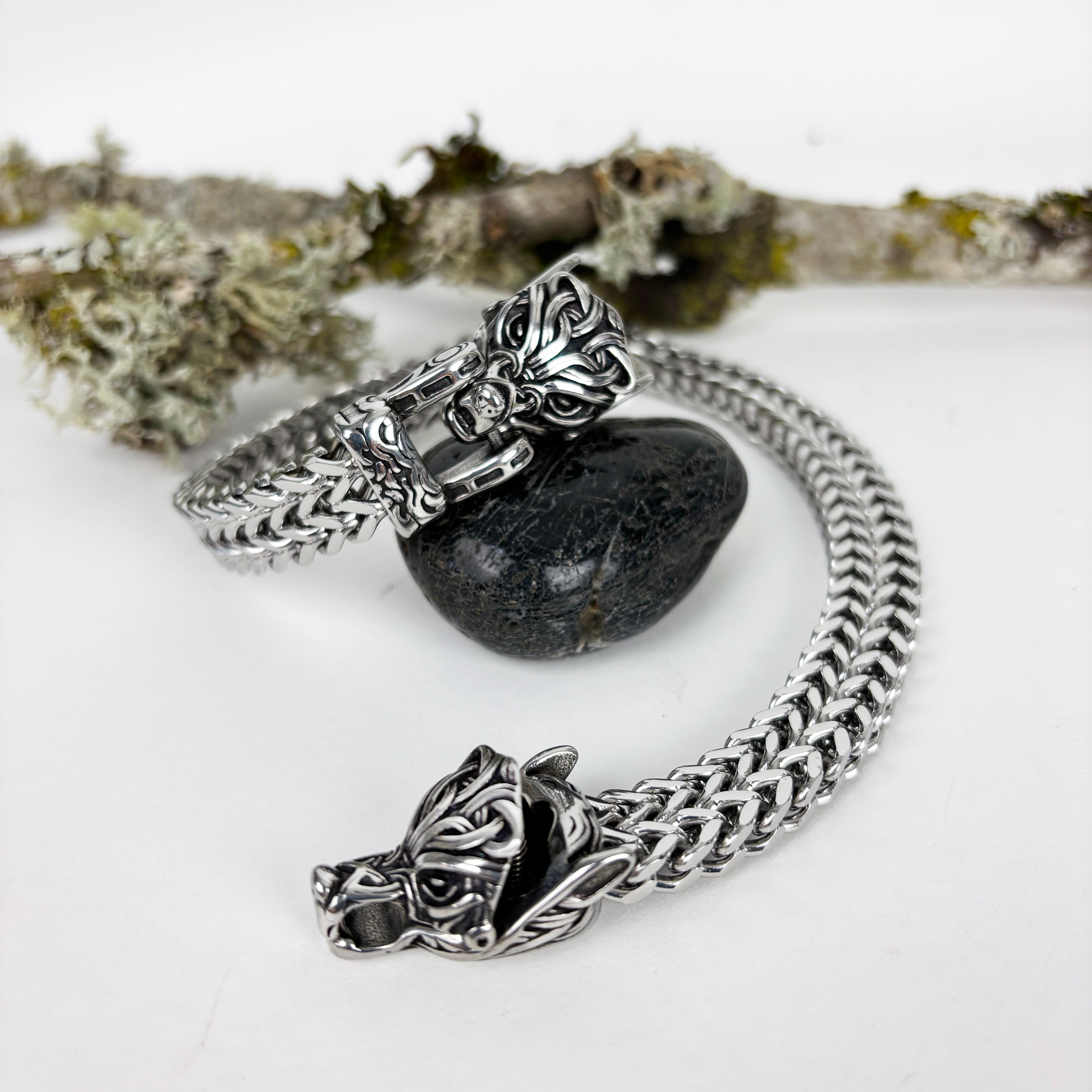 Stainless Steel Woven Men's Bracelet with Wolf Heads Clasp