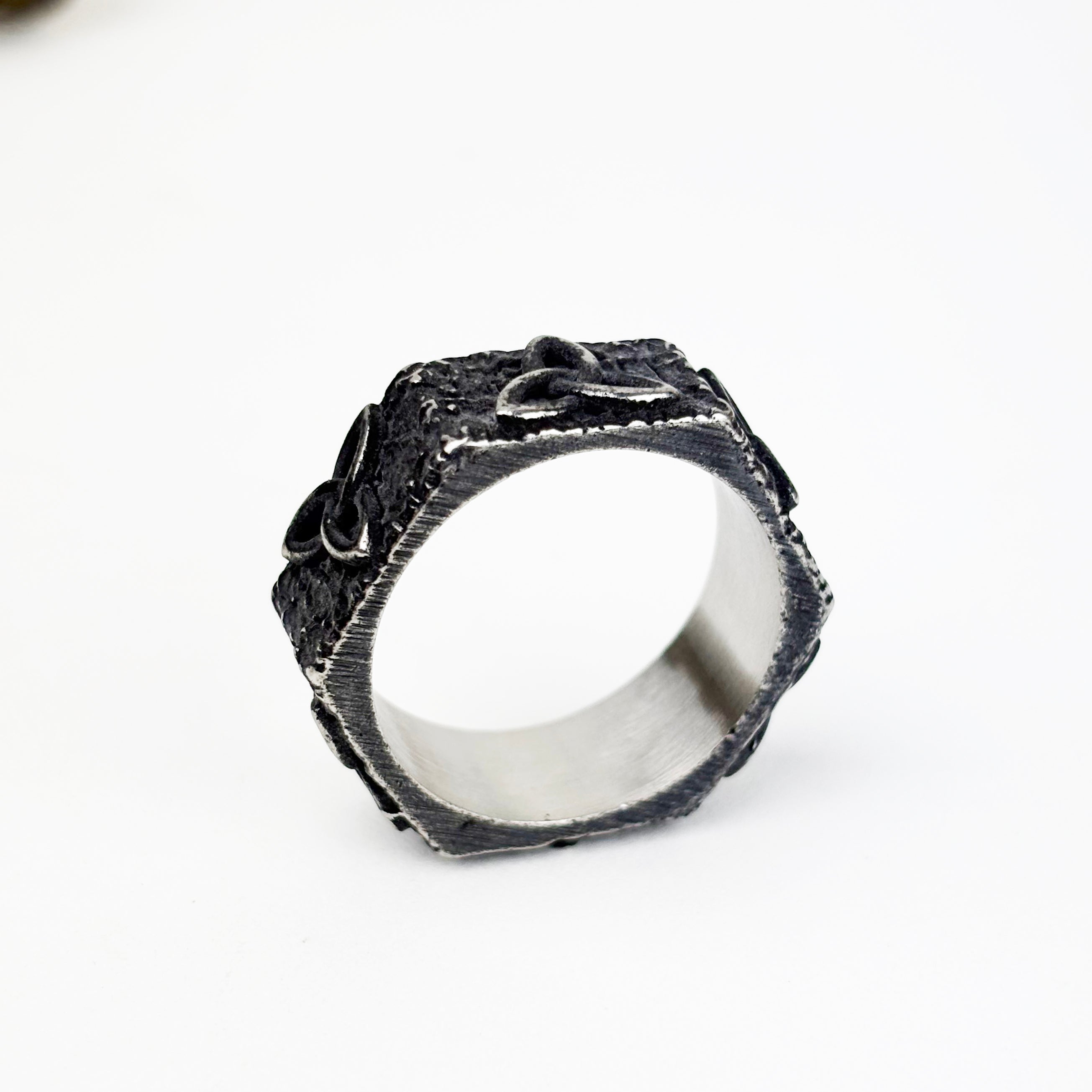 Hammered Octagon with Trinity Knot Ring