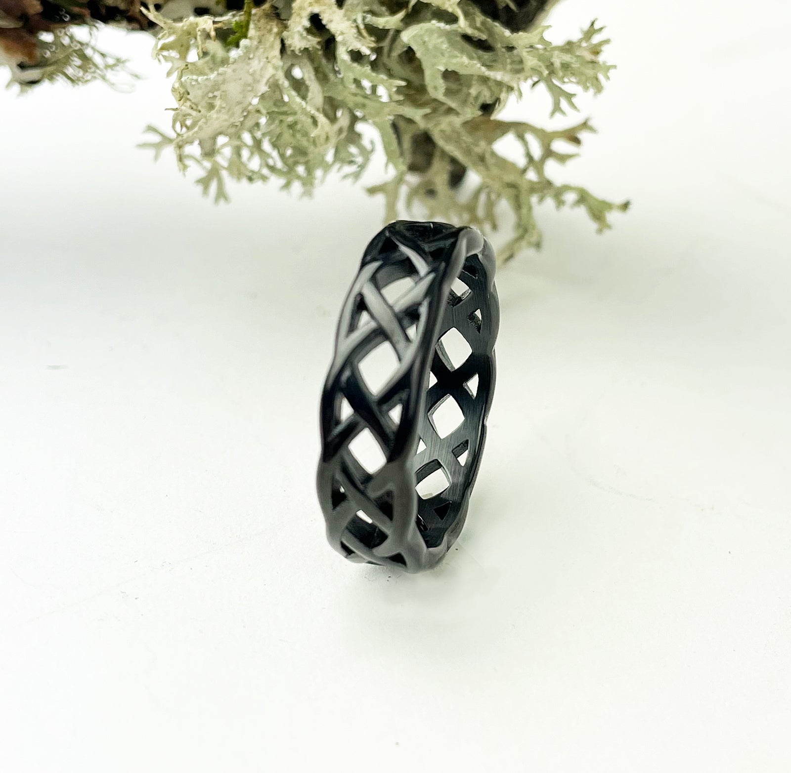 Open Celtic Knot Ring Band with Gunmetal Stainless Steel