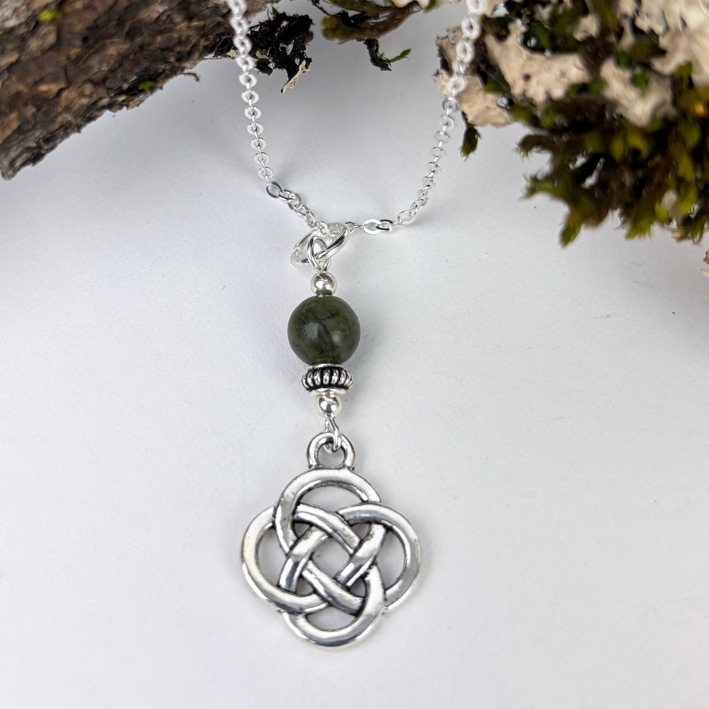Connemara Marble with Medium Round Knot Drop