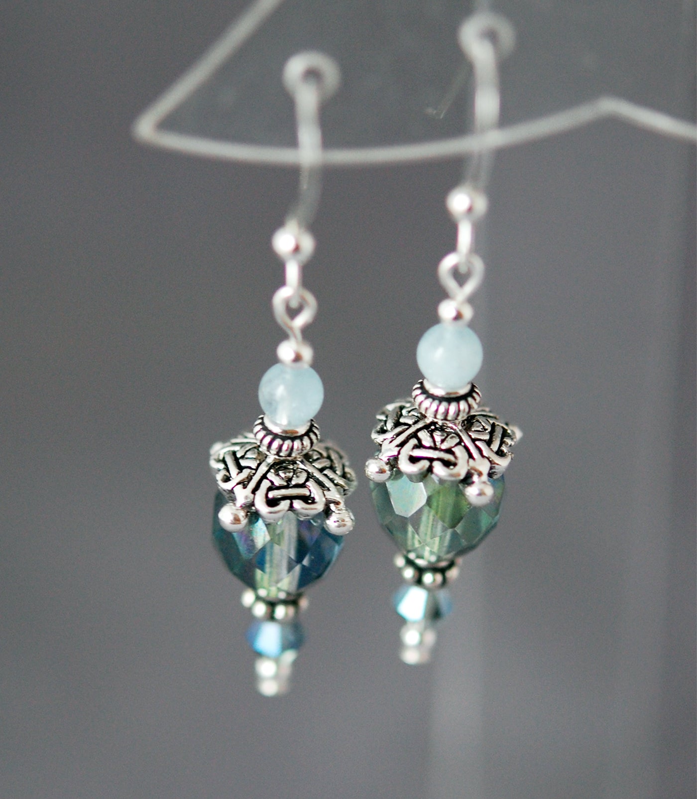 Aquamarine with Celtic Knot Cap