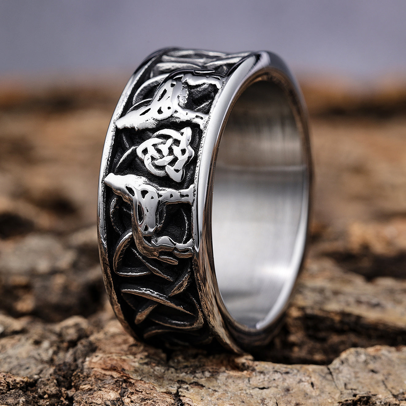 Celtic Knot Band with Twin Wolves and Tri Knot Center Band Ring