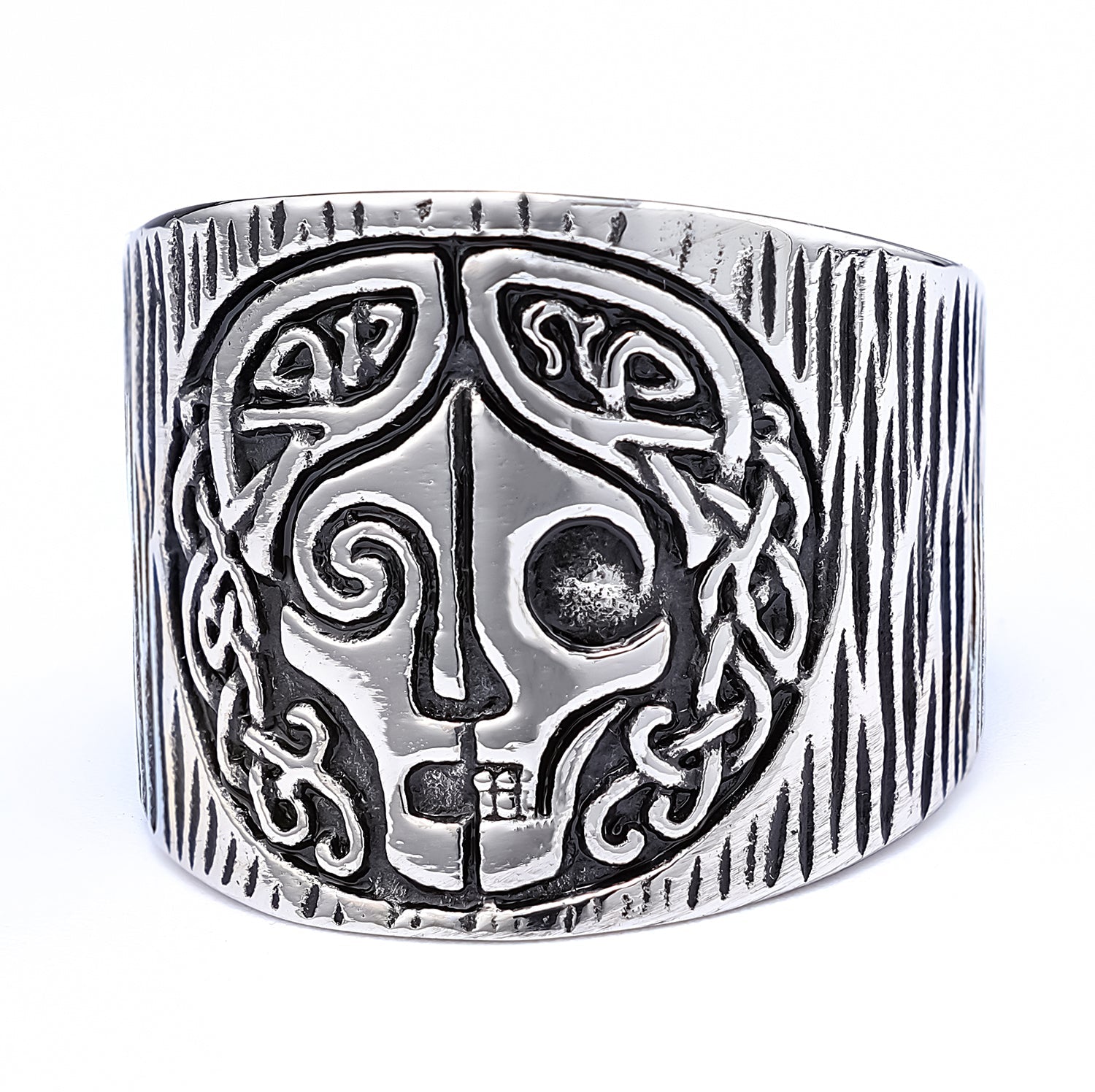 Two Sides of the Celtic Goddess Ring