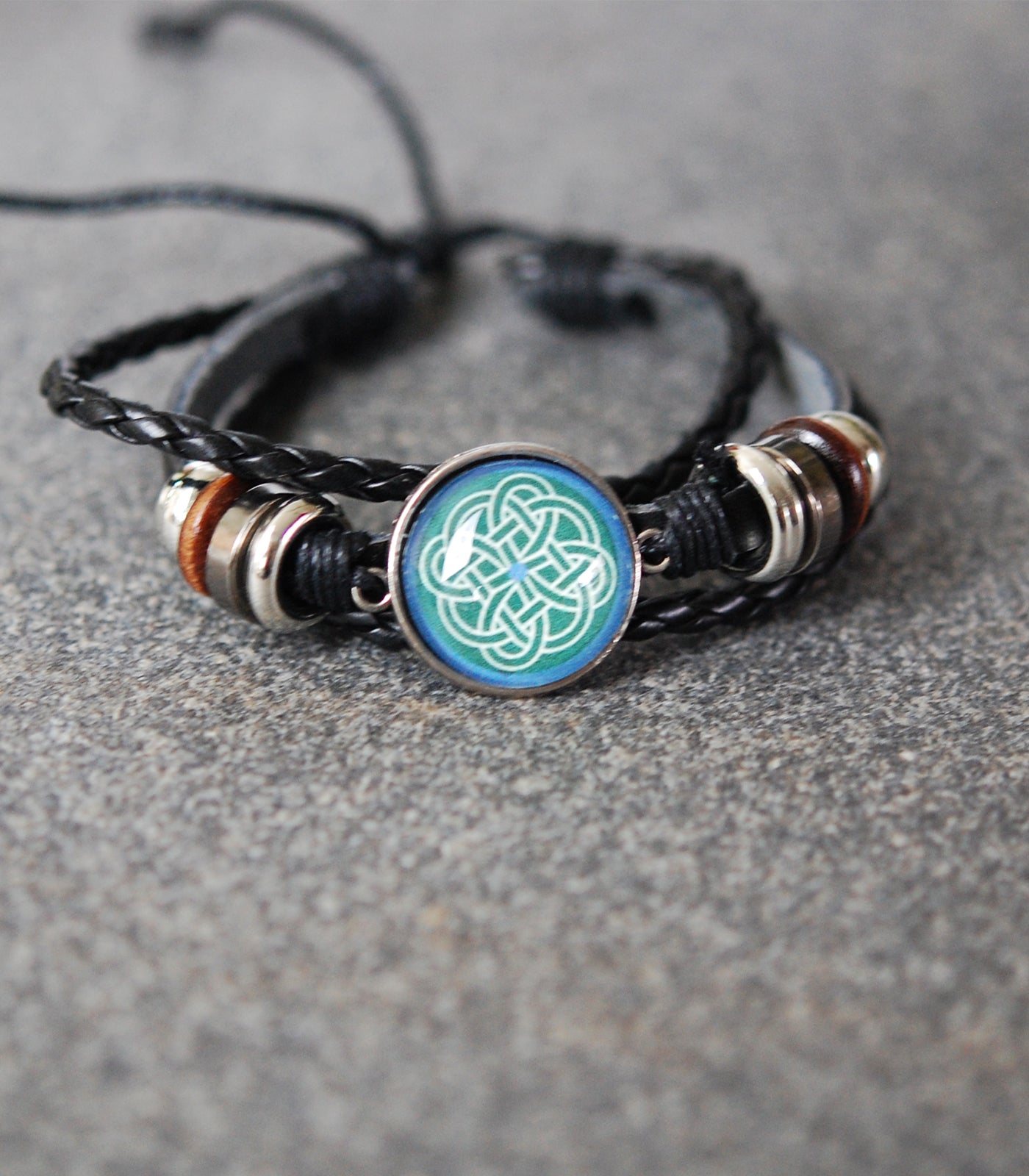 Ocean's Blue Celtic Knot Cabochon Bracelet