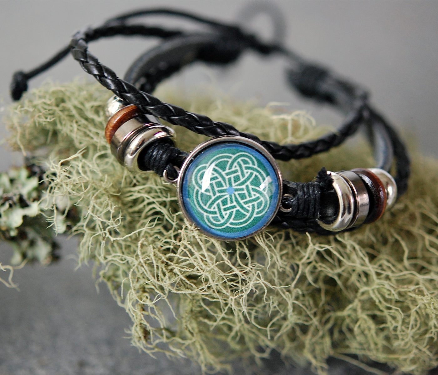 Ocean's Blue Celtic Knot Cabochon Bracelet