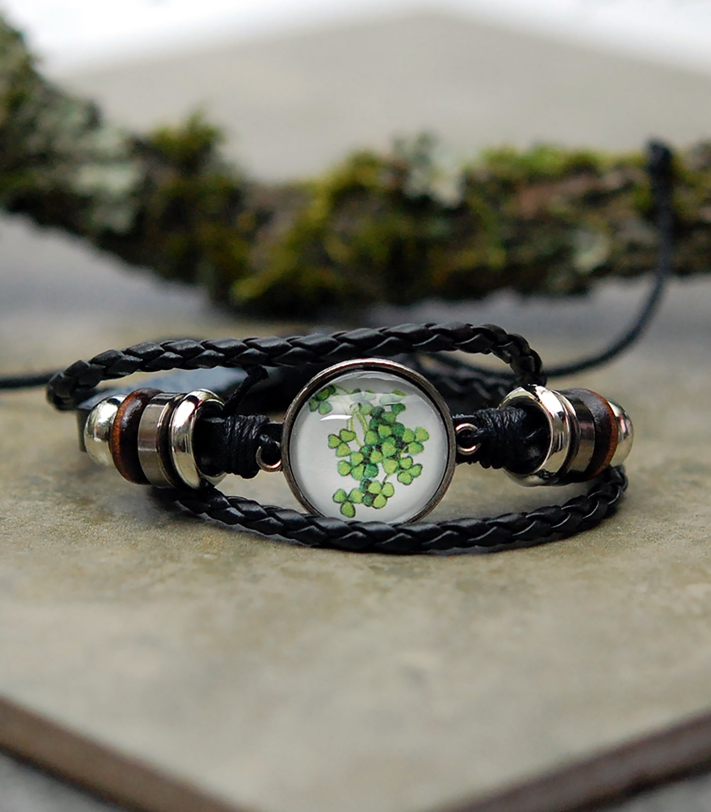 Ireland's National Flower Cabochon Bracelet