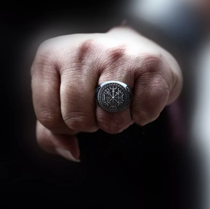 Vegvisir - Viking Compass Ring