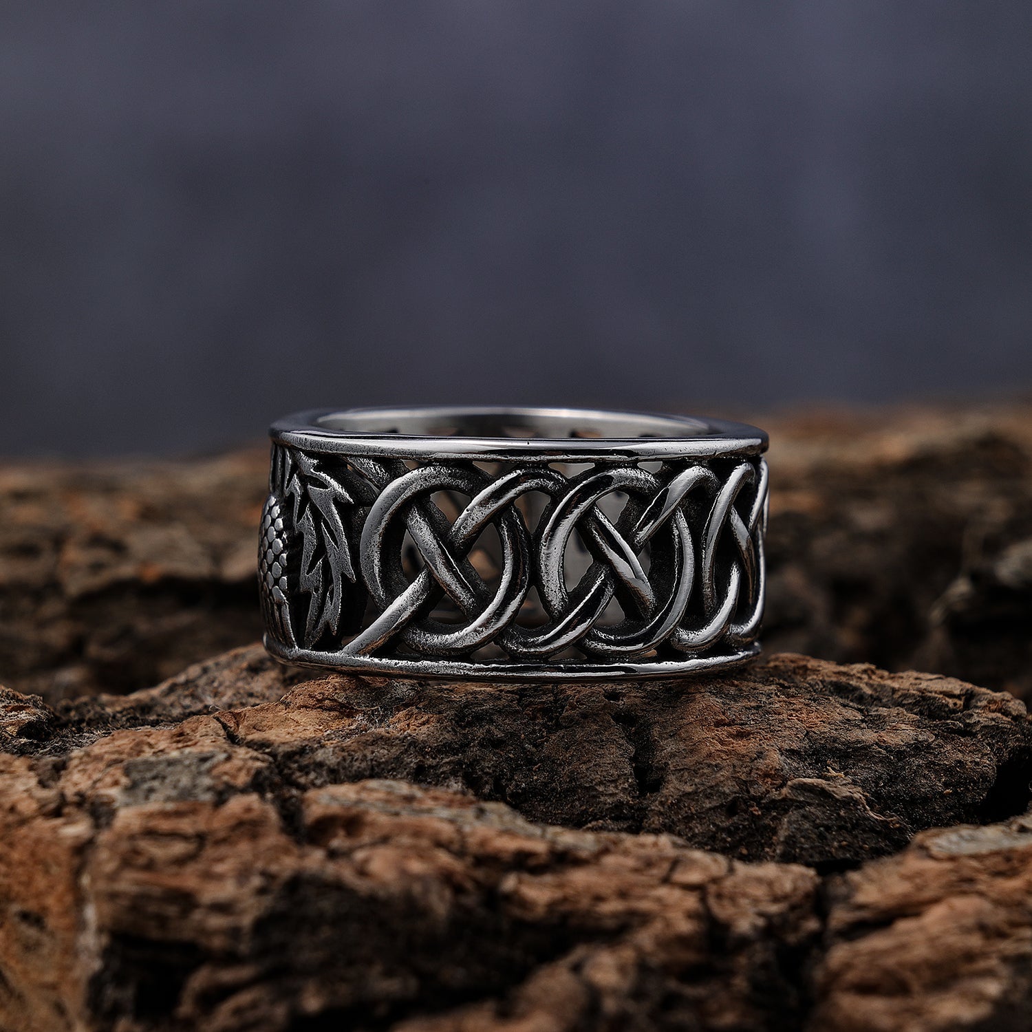 Open Celtic Knotwork with Scottish Thistle