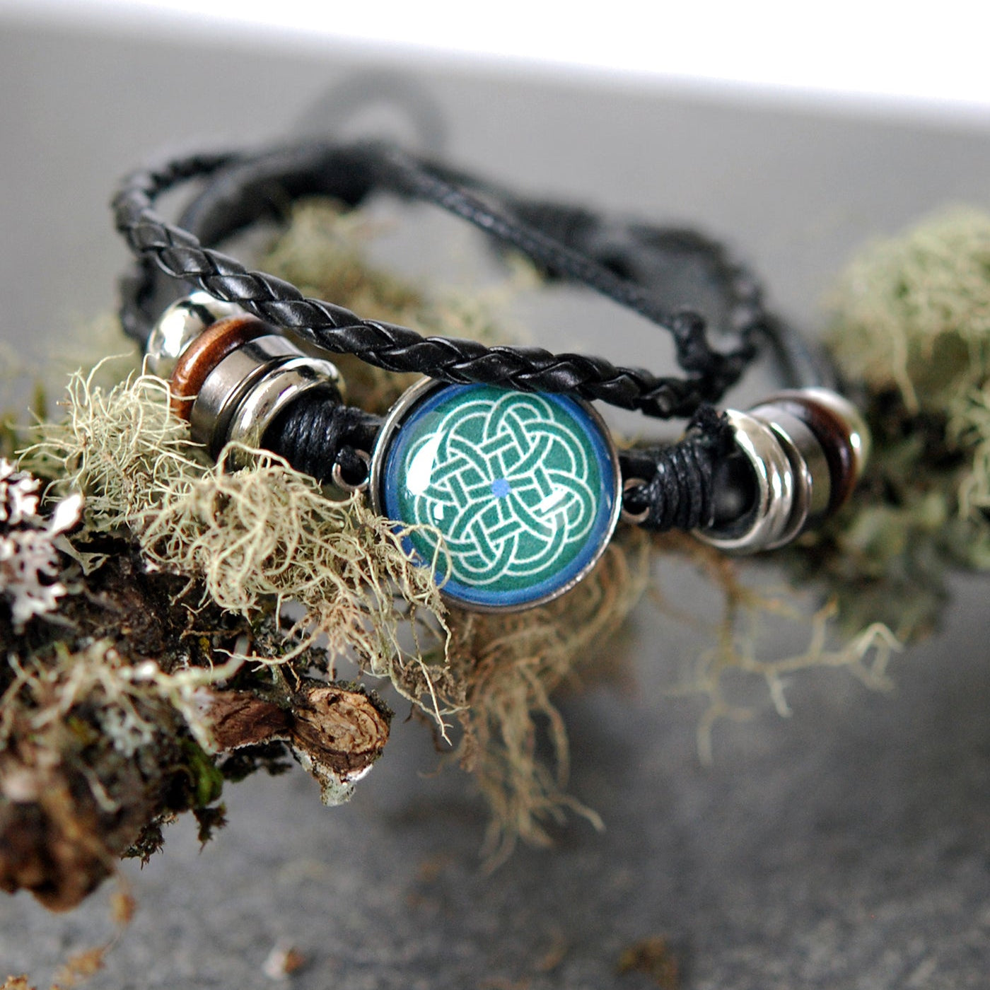 Ocean's Blue Celtic Knot Cabochon Bracelet
