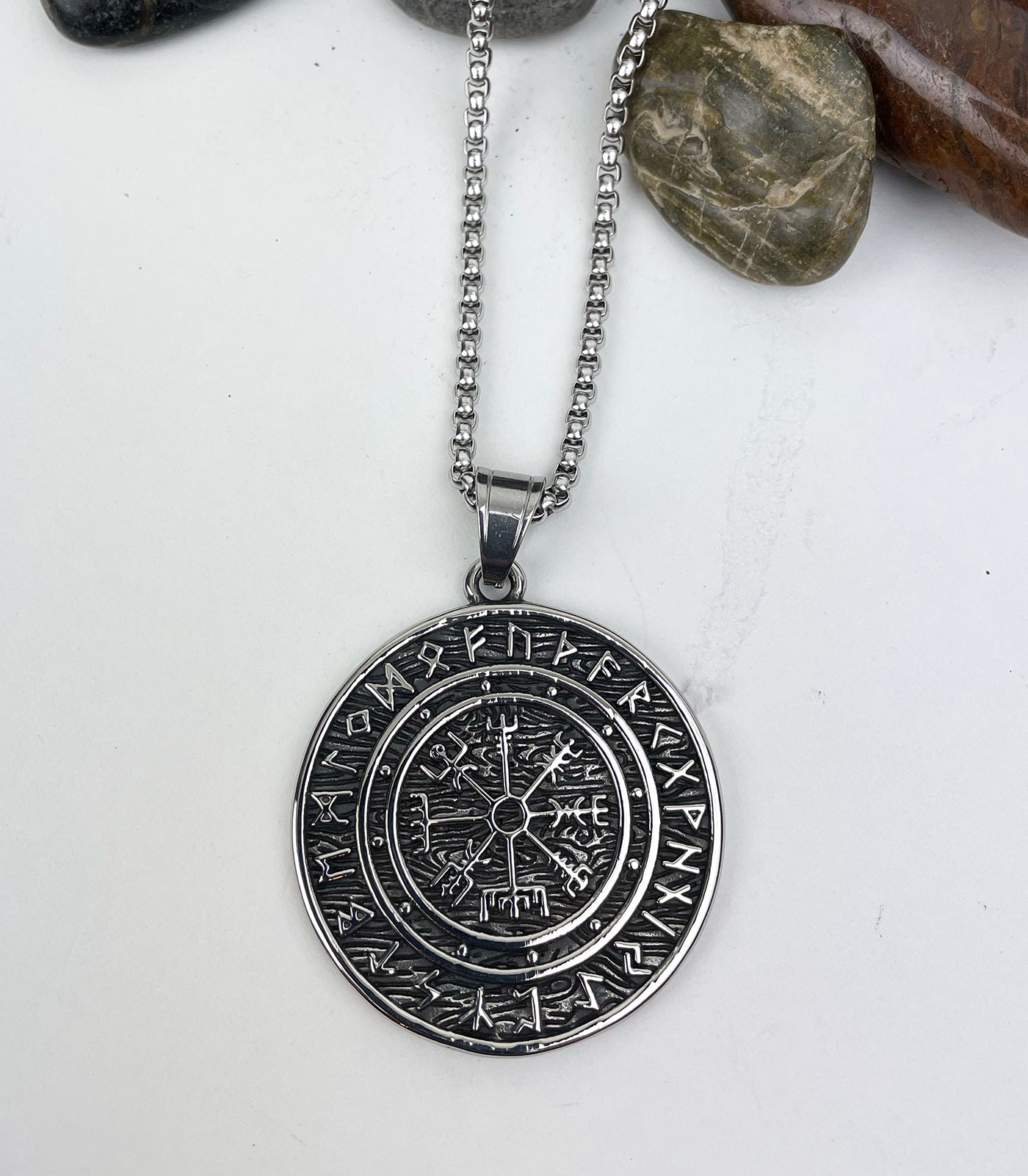 Vegvisir Viking Compass Pendant