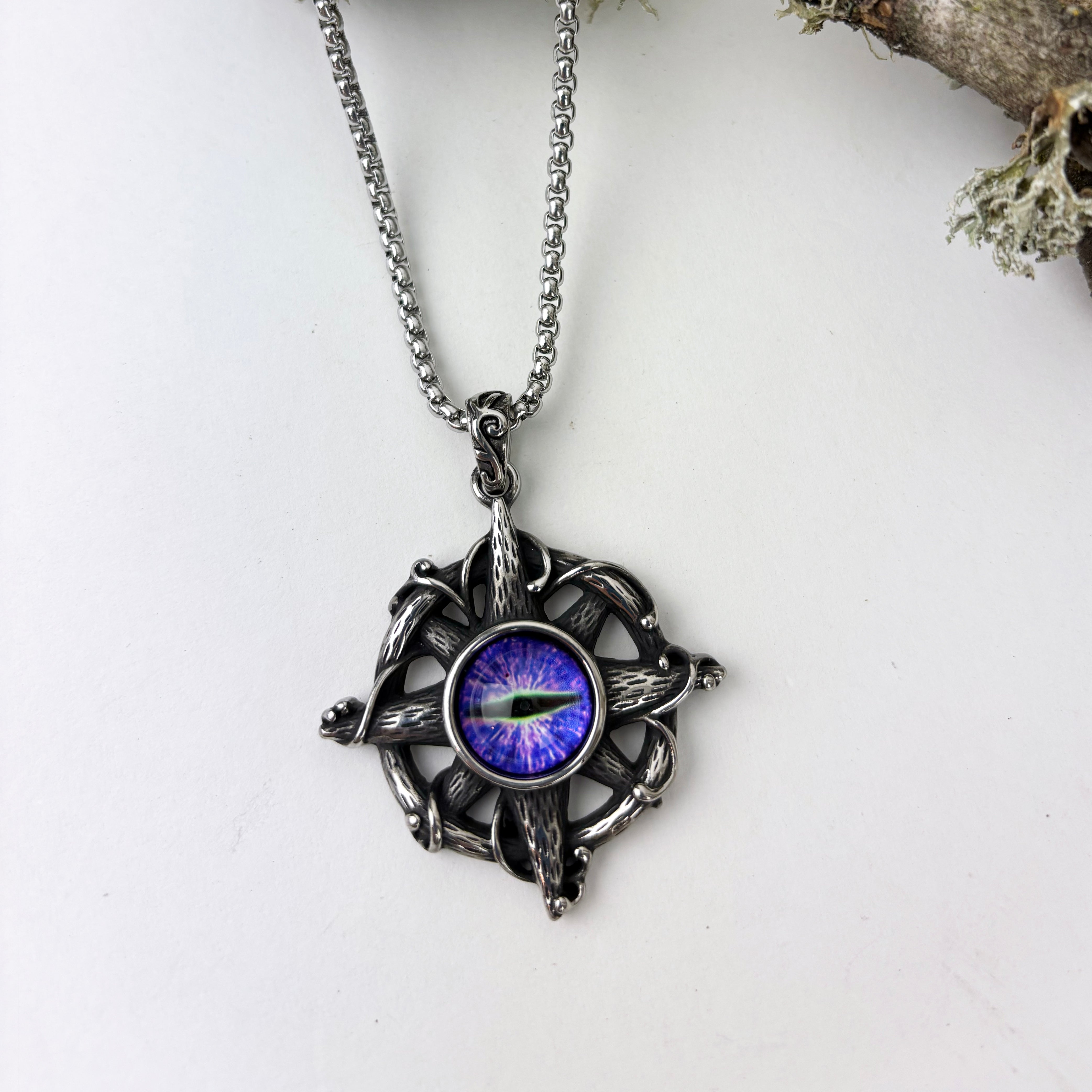 Deep Purple Eye of the Dragon Pendant