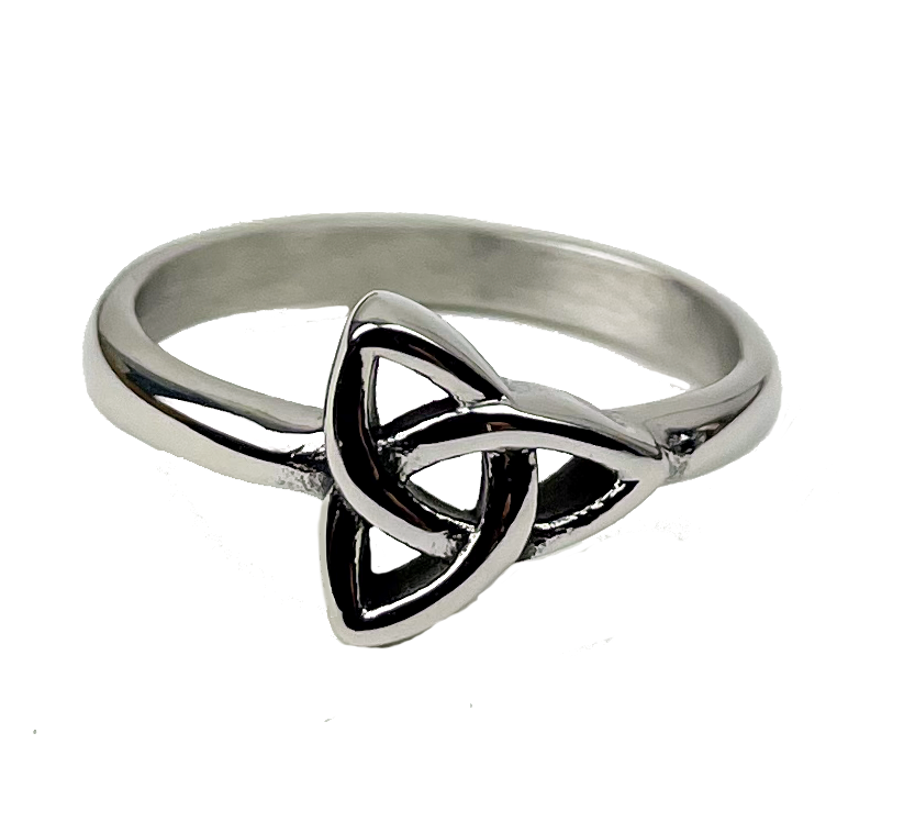 Woman's Celtic Trinity Triknot Ring