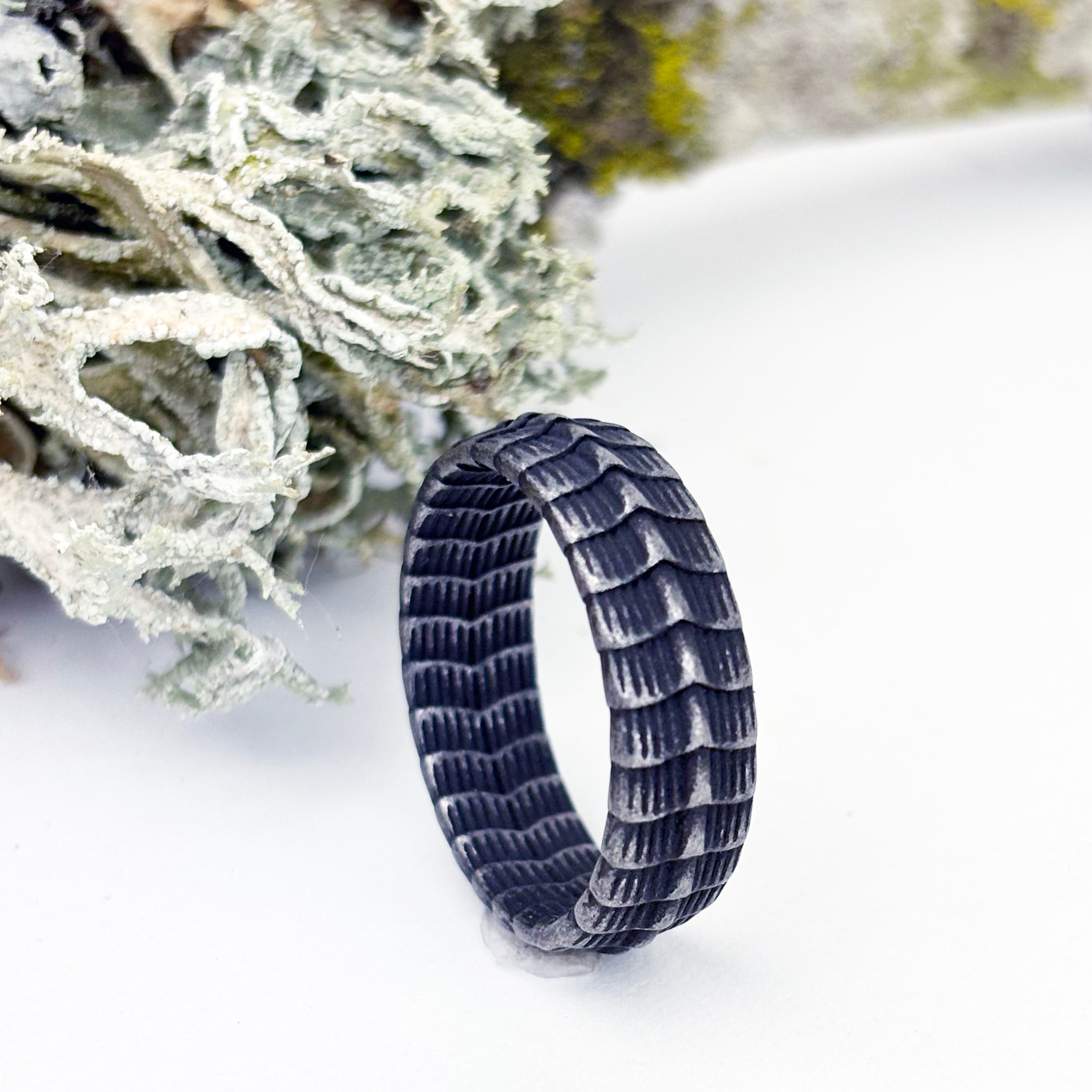 Spine of the Dragon Ring