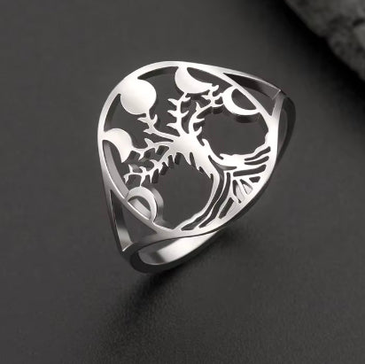 Celtic Moon Goddess Rhiannon Ring