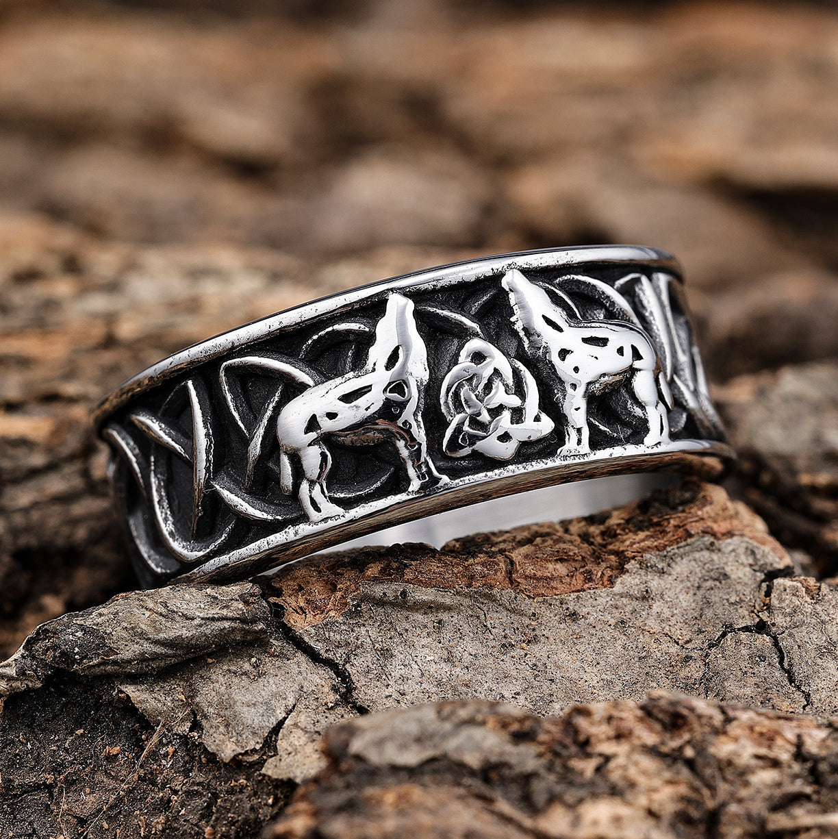 Celtic Knot Band with Twin Wolves and Tri Knot Center Band Ring