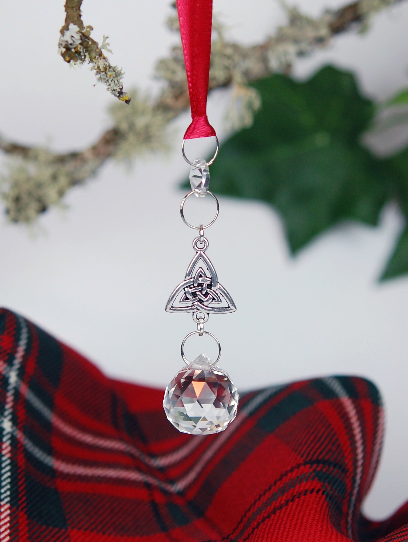Crystal and Trinity Knot Christmas Ornament