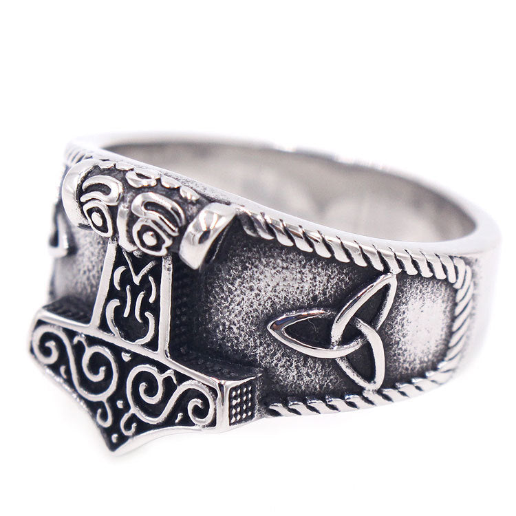 Thor's Hammer with Triknot Ring