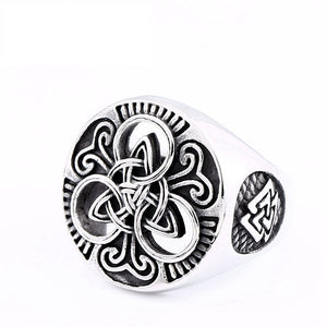 Trinity Knot Ring