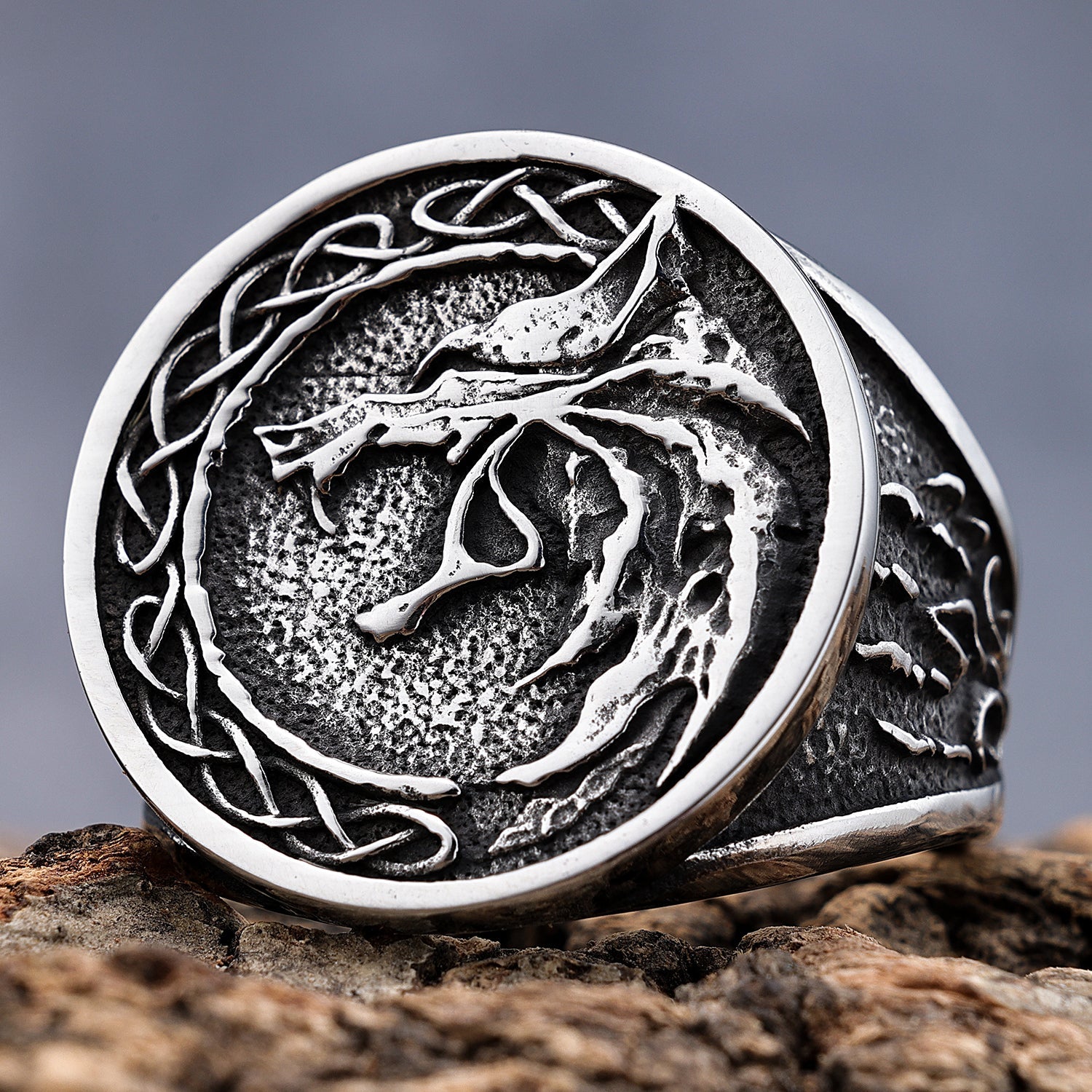 Celtic Wolf  with Celtic Knots Ring